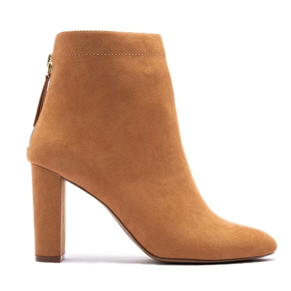 Woman's black ankle booties faux suede - Picture 5 of 6